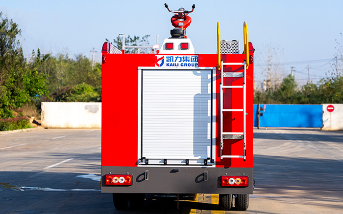 福田H2水罐消防车