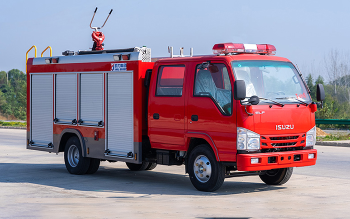五十铃600P泡沫消防车