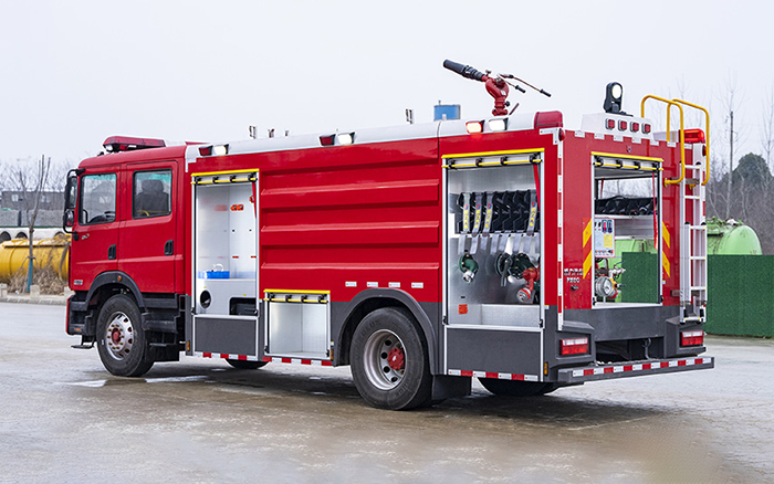 东风D9泡沫消防车