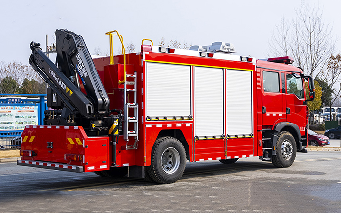 豪沃单桥抢险救援消防车