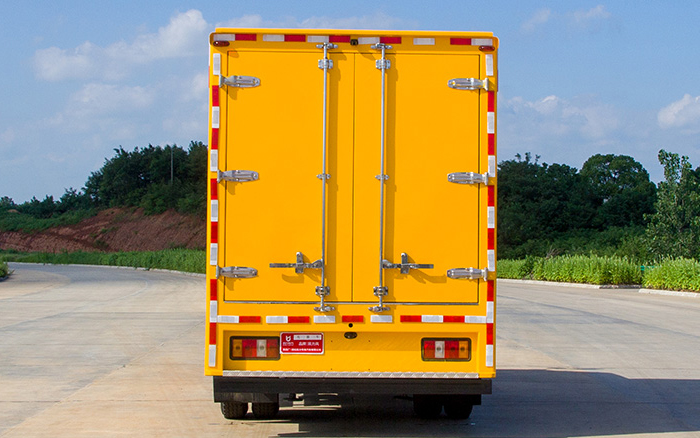 江铃电源车100KW