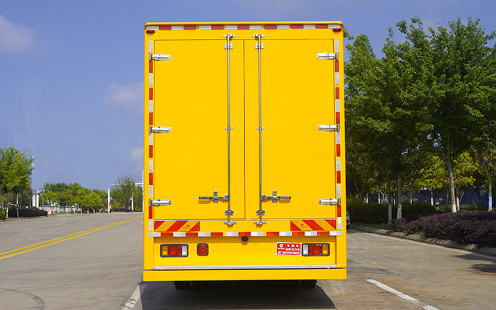 五十铃电源车200KW