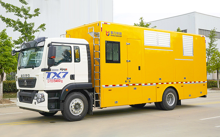 豪沃排水车3000-4000方