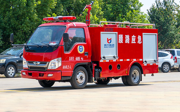 小卡之星2消防洒水车