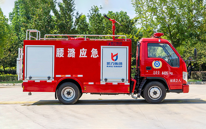小卡之星2消防洒水车