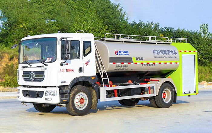 东风D9消防洒水车