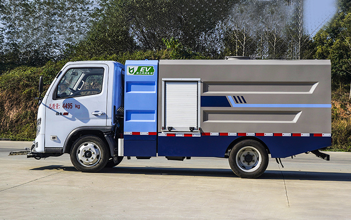 福田领航S1纯电路面清洗车