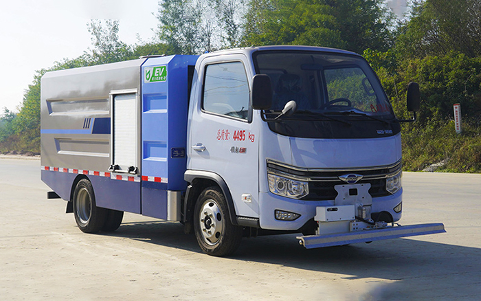 福田领航S1纯电路面清洗车