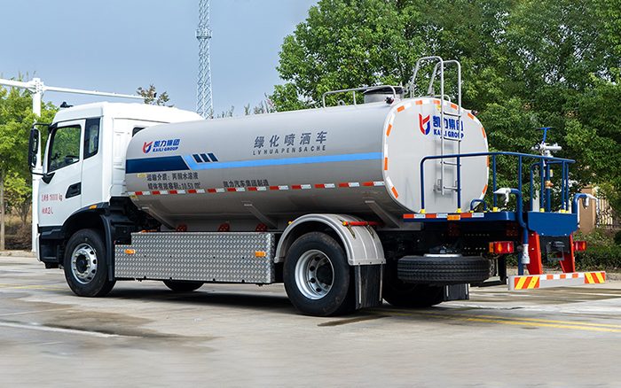 东风天锦纯电绿化喷洒车