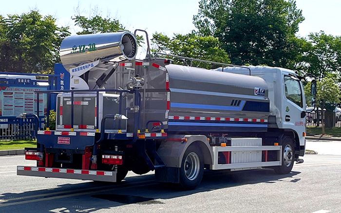 东风凯普特纯电多功能抑尘车