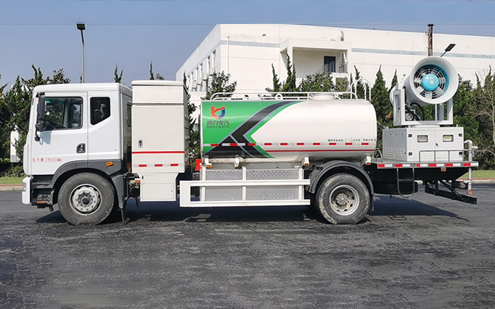 东风D9纯电多功能抑尘车