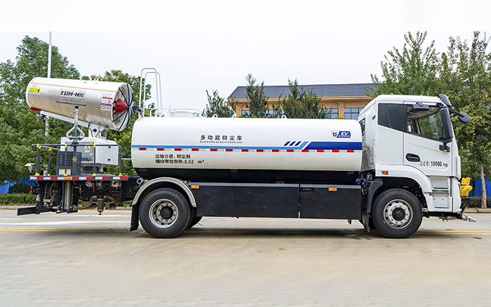 壹为纯电多功能抑尘车