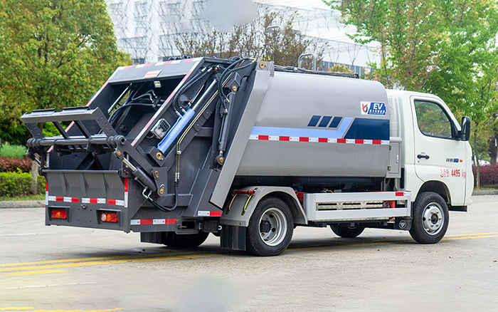 祥菱M2纯电动压缩式垃圾车