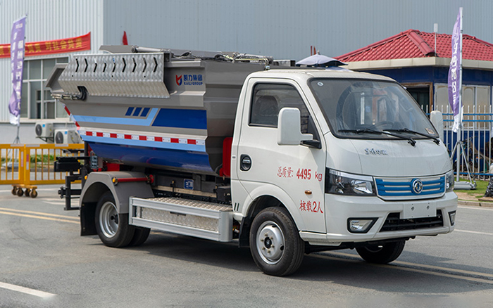 东风华神纯电自装卸式垃圾车