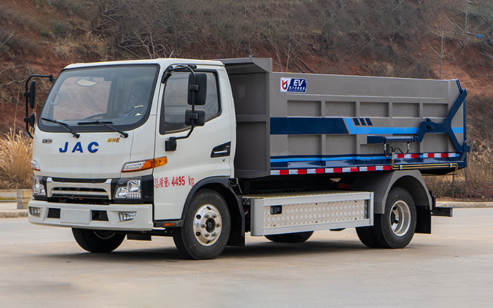 江淮帅铃纯电自卸式垃圾车