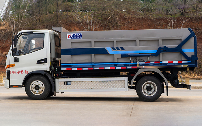 江淮帅铃纯电自卸式垃圾车