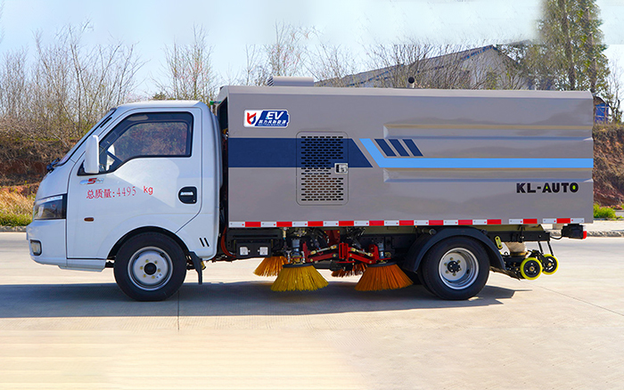 东风途逸纯电扫路车