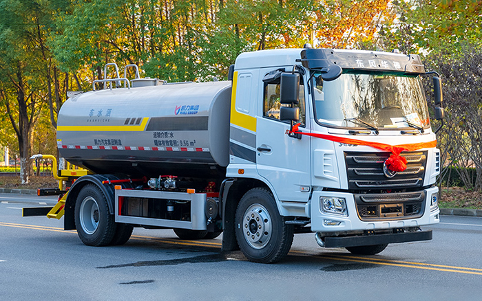 东风华神KL5洒水车