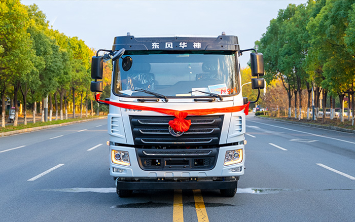 东风华神KL5洒水车