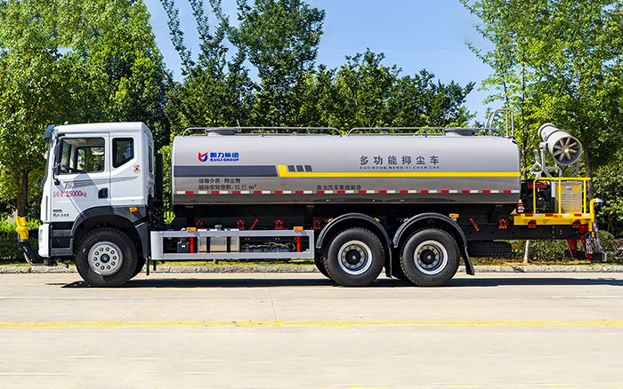 华神T5后双桥绿化喷洒车