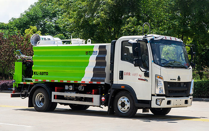 重汽豪曼多功能抑尘车