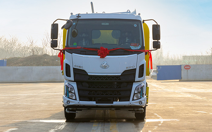 柳汽M3多功能抑尘车