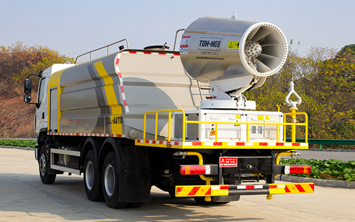 柳汽H5多功能抑尘车