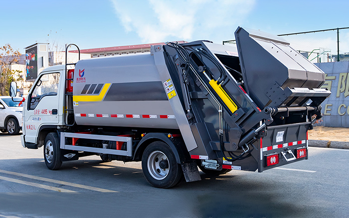 福田小卡之星3压缩式垃圾车