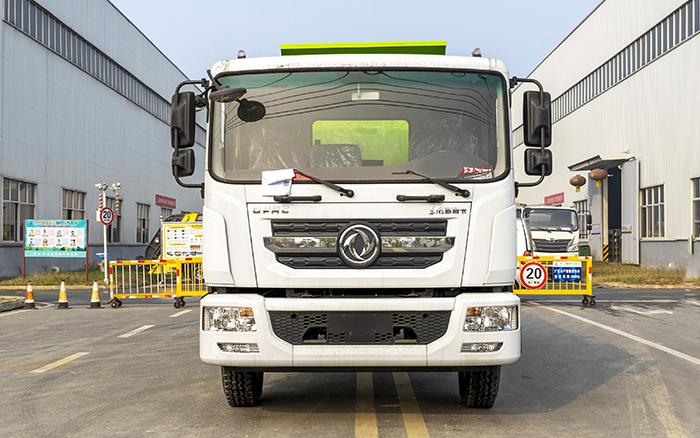 东风D9自装卸式垃圾车 侧装