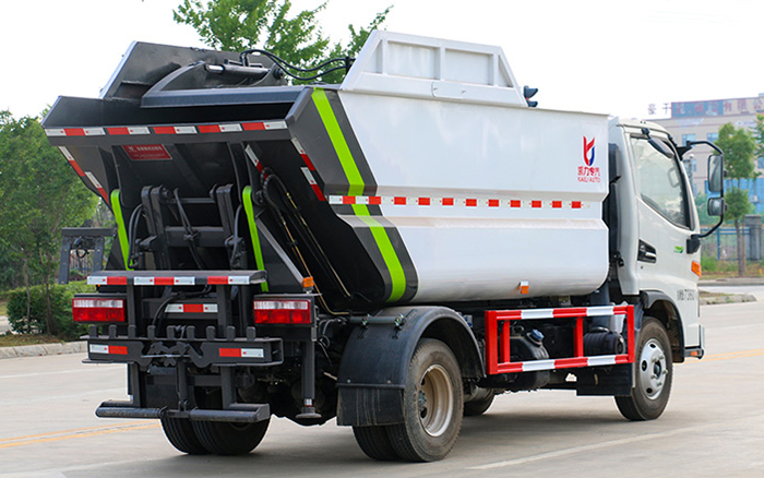 骏铃V3自装卸式垃圾车 后装