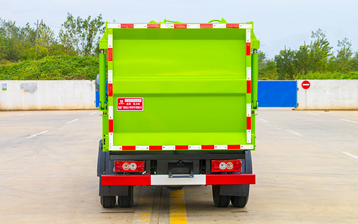 福田小卡之星3侧装压缩垃圾车