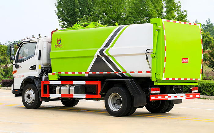 江淮侧装压缩垃圾车