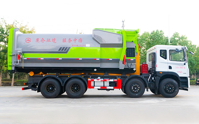 东风华神前四后八车厢可卸式垃圾车