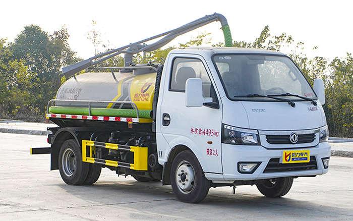 东风途逸吸粪车
