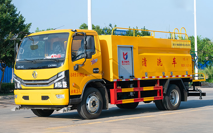 东风多利卡高压清洗车