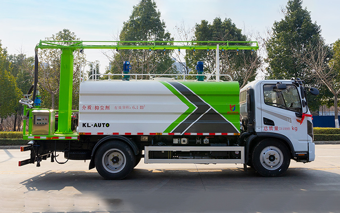 东风华神T3铁路抑尘车