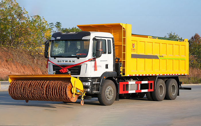 重汽后双桥除雪车