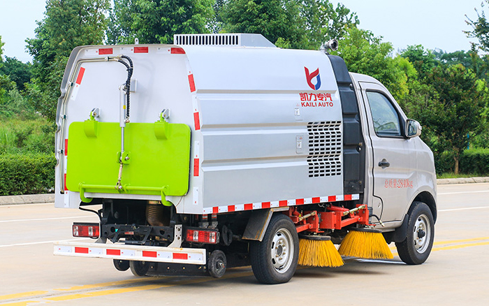 长安扫路车