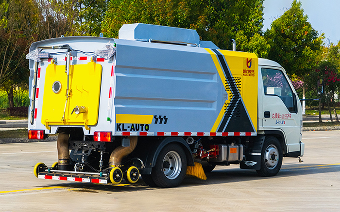 福田小卡之星2洗扫车