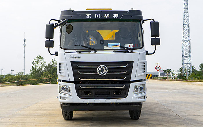 东风华神KL6防撞车