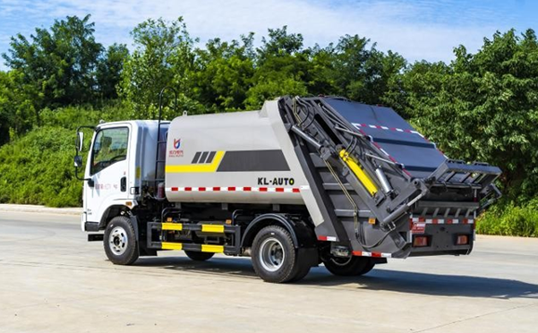 东风10.5方压缩式垃圾车