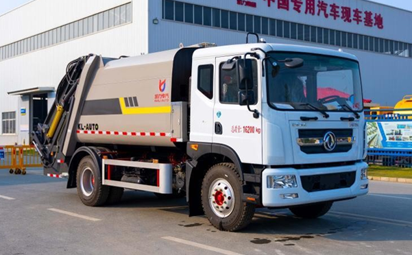 15方东风D9压缩式垃圾车
