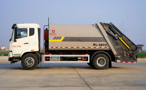 15方重汽HOWO压缩式垃圾车