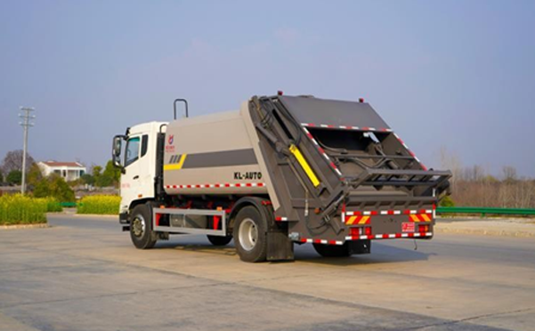 15方重汽HOWO压缩式垃圾车